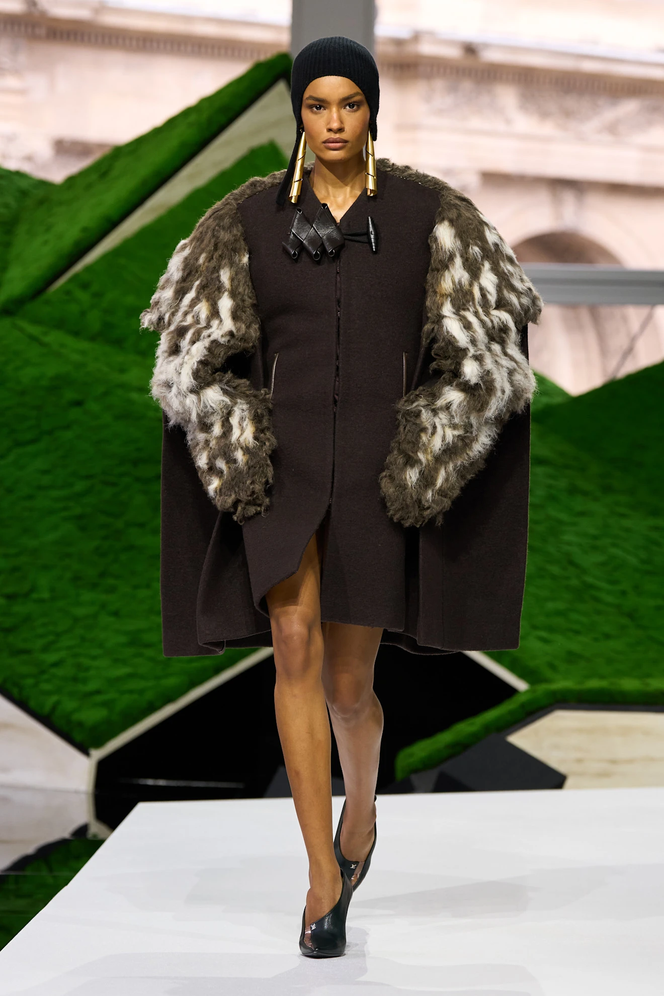 Показ Louis Vuitton осень-зима 2026 | Spotlight