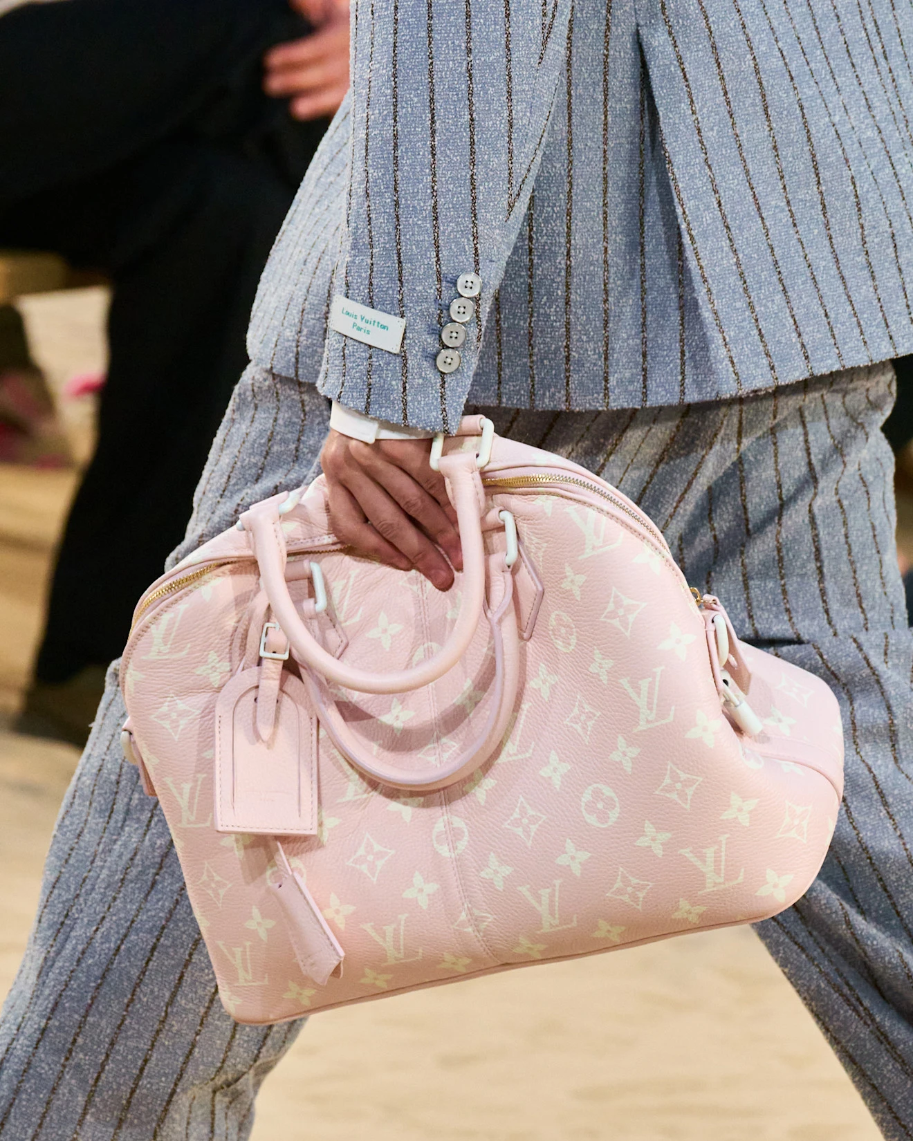Показ весна–лето 2027 Louis Vuitton | Spotlight