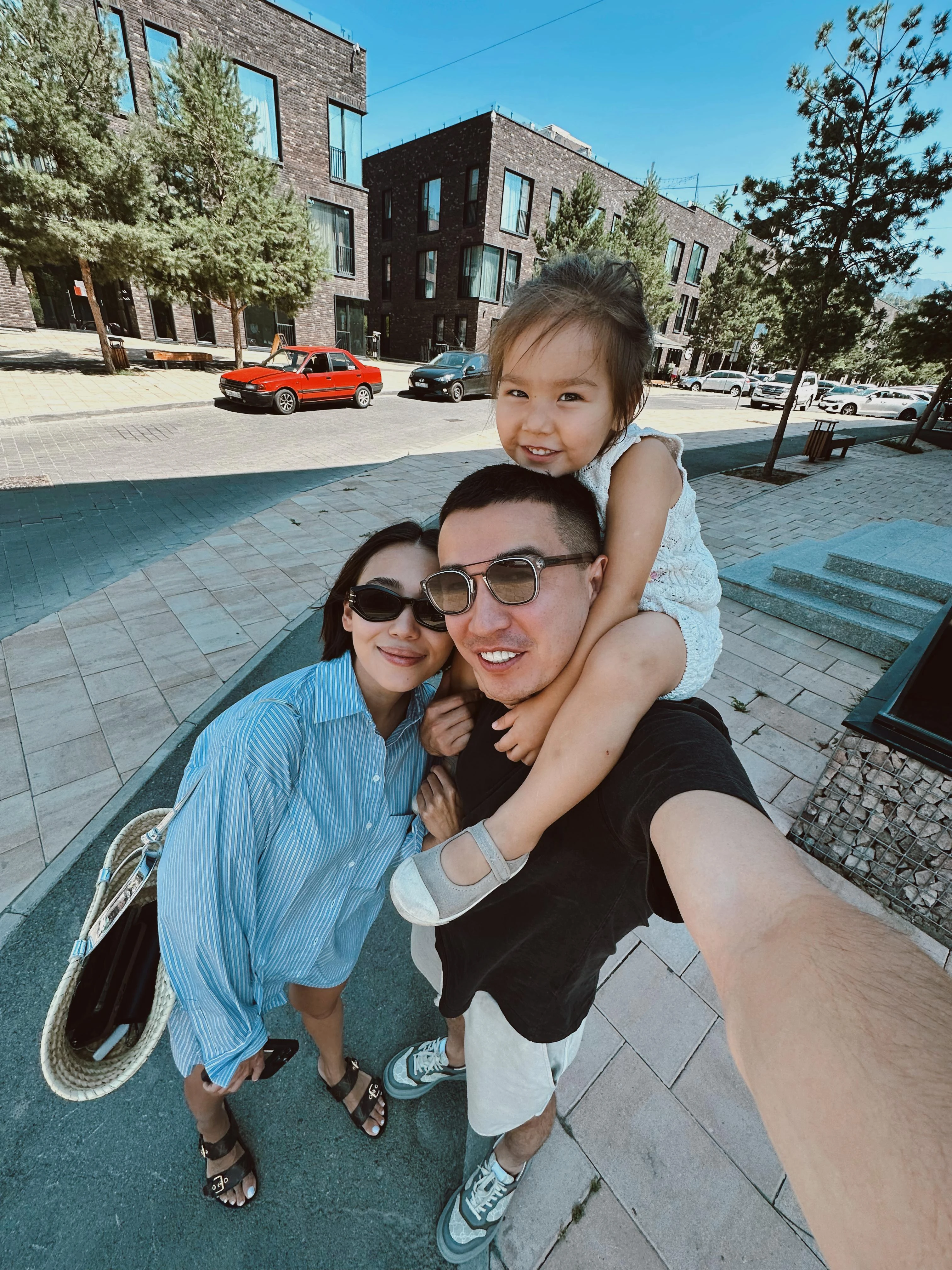 Личный архив Ари и Улугбека Шариповых