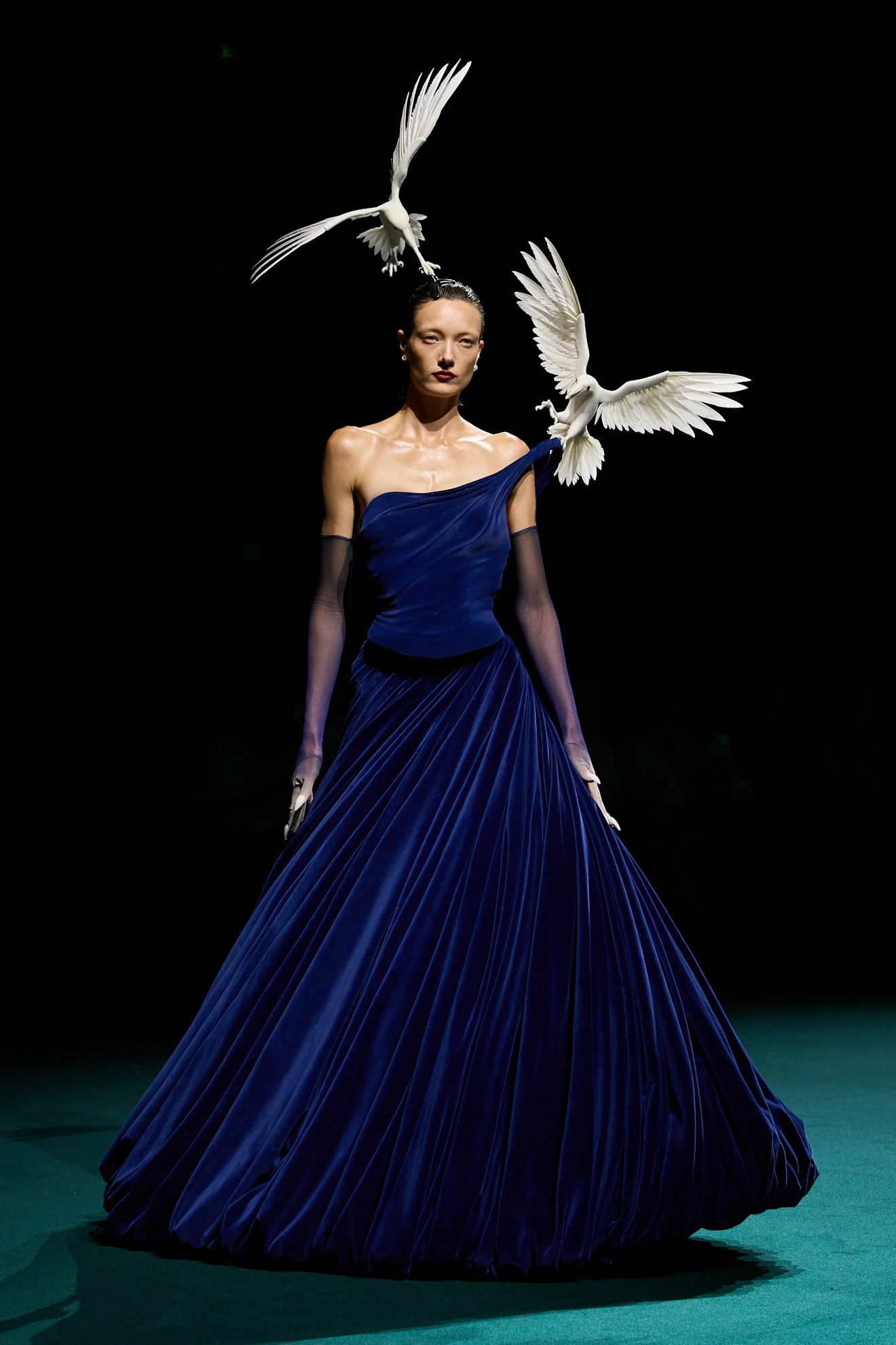 Robert Wun | Показ Haute Couture осень-зима 2026 | Spotlight