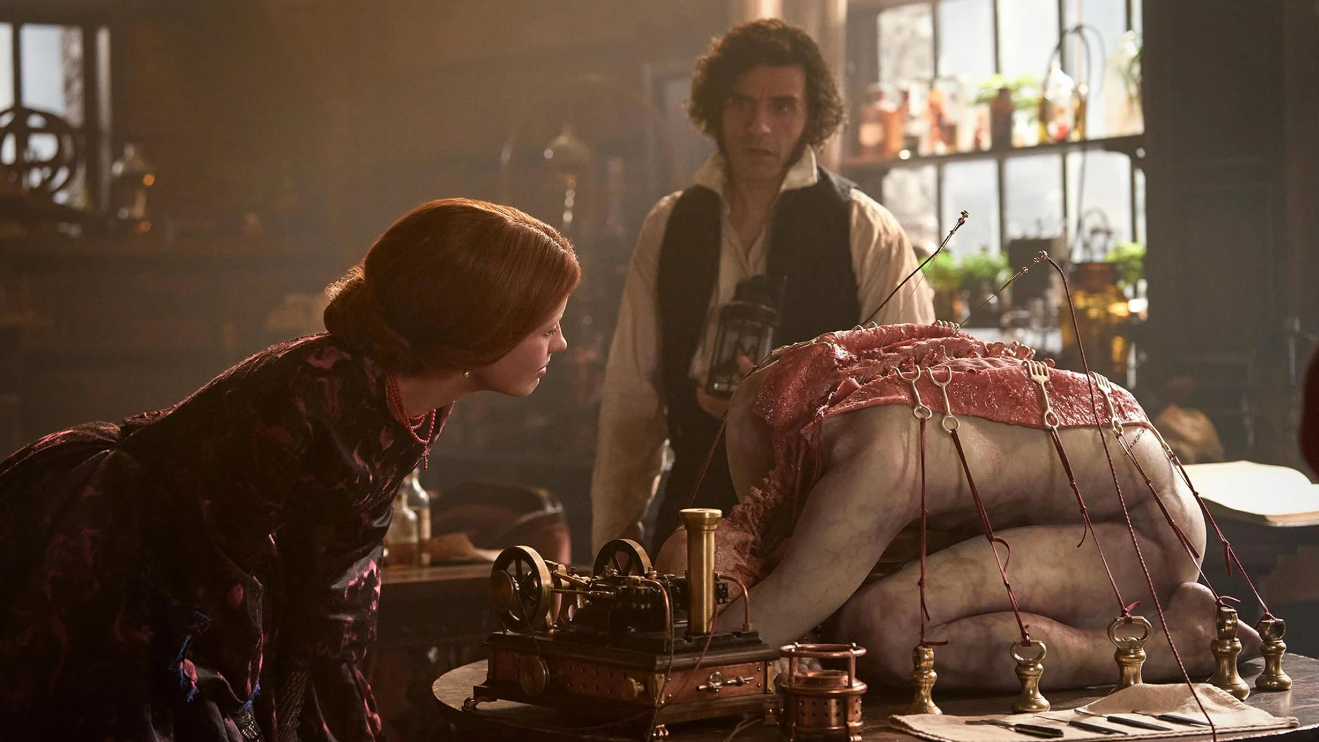 Кадр из фильма «Франкенштейн», 2025 год | IMDb