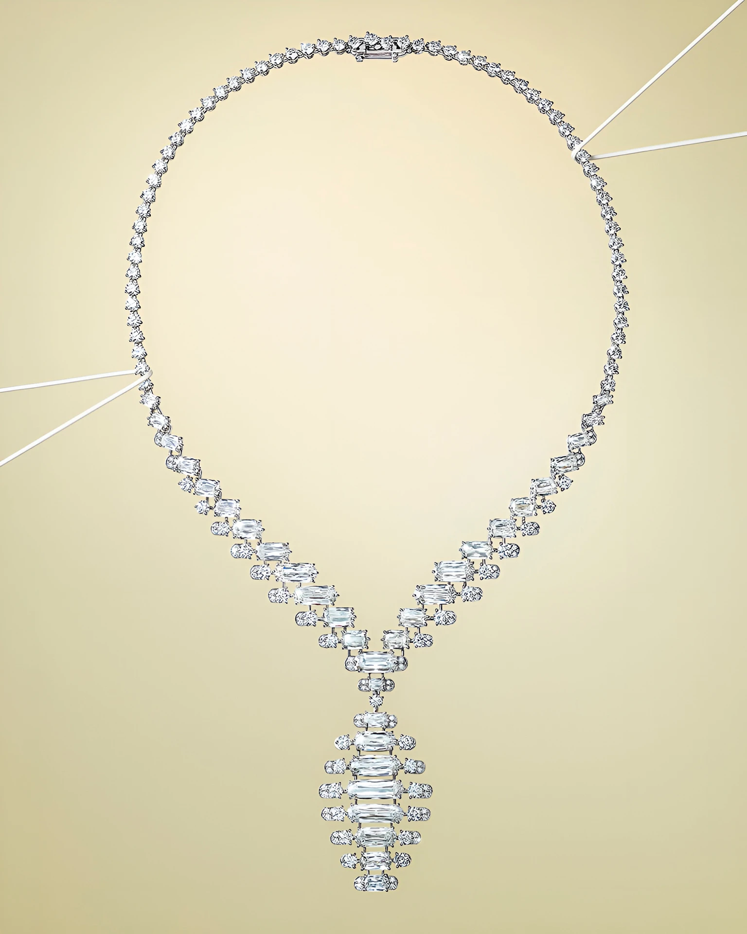 Колье Splendea из коллекции En Équilibre, Cartier | Архив пресс-служб