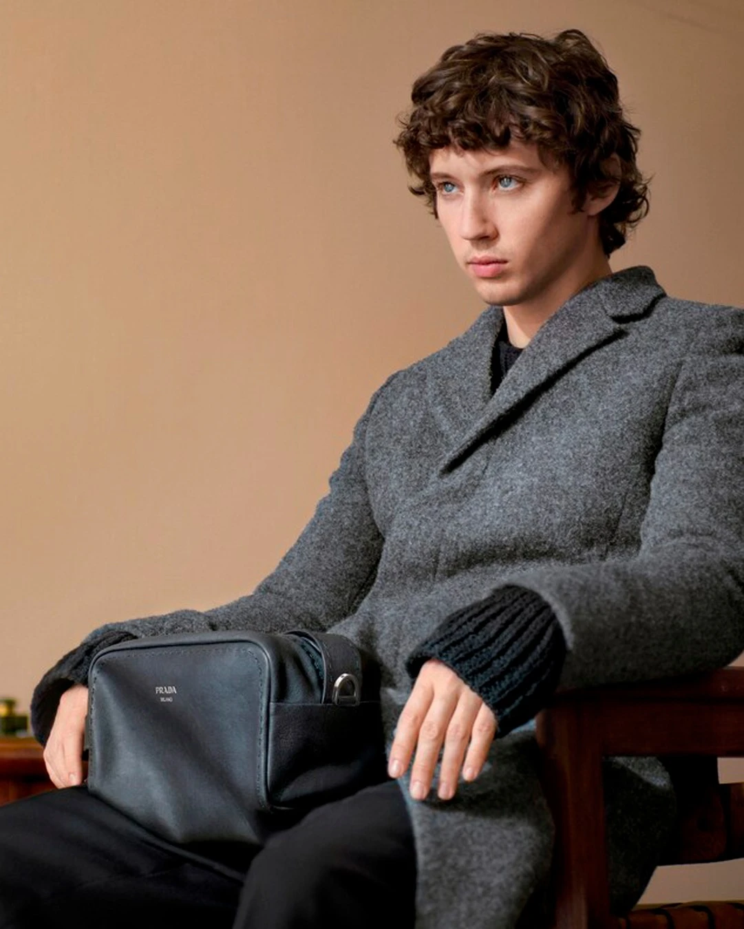 Трой Сиван | Официальный сайт Prada