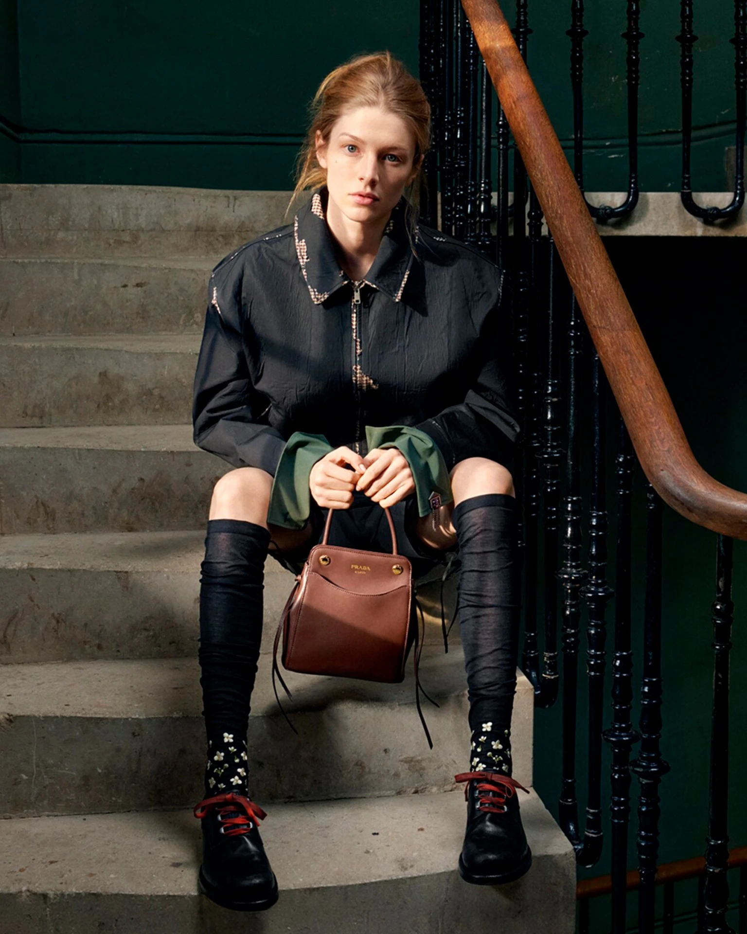 Хантер Шафер | Официальный сайт Prada