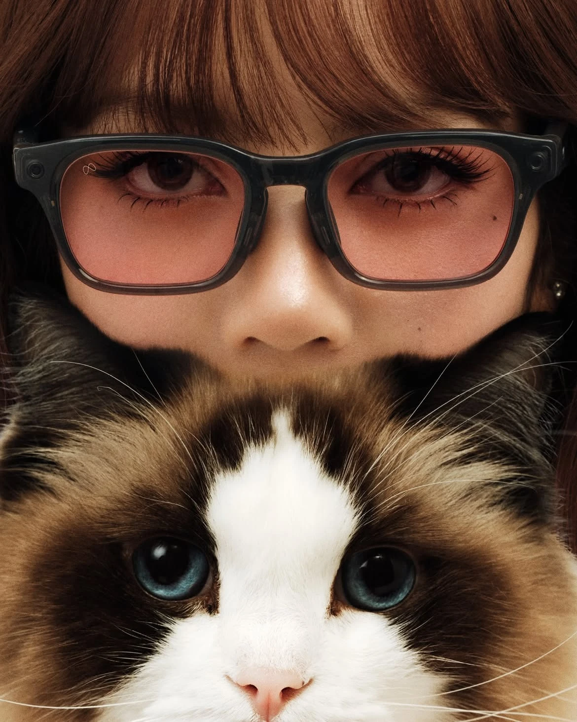 Лиса | Instagram Meta Glasses