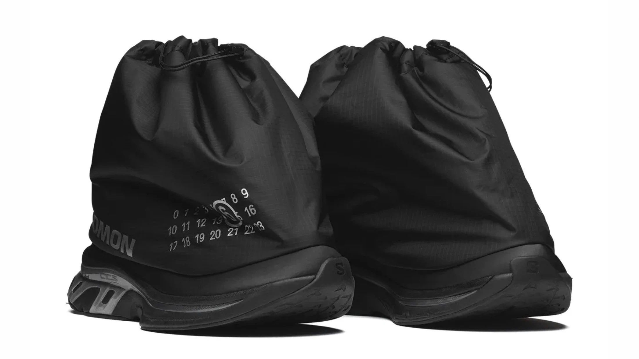 MM6 Maison Margiela и Salomon