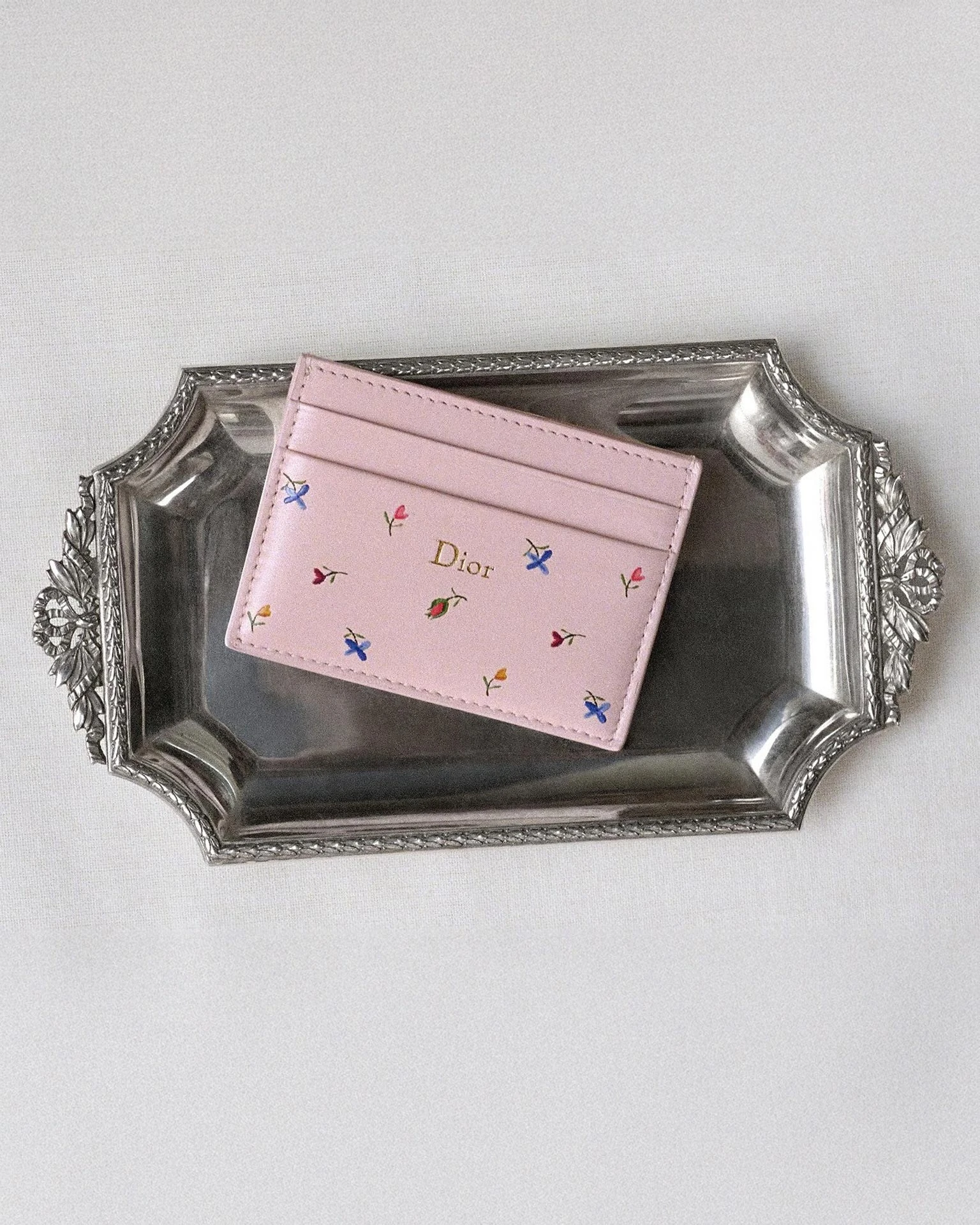 Официальный сайт Dior